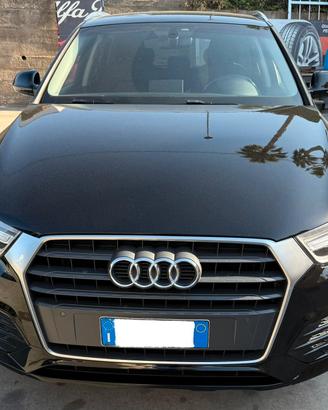 Audi Q3 2.0 TDI 150 CV S tronic line Edition
