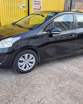 PEUGEOT 208 1° serie 1.2 VTi 82 CV 5 porte Allur