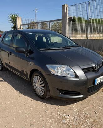 Toyota Auris 1.4 Diesel- Ok Neopatentati- clima