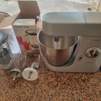 Impastatrice Kenwood Major Premier con Frullatore