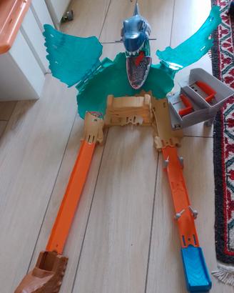 WHEELS SHARK BEACH BATTLE PLAY SET pista squalo