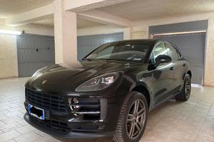 Porsche Macan 2.0 - Full optional