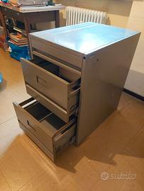 Schedario Olivetti Synthesis