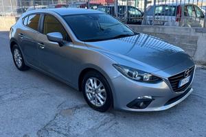 Mazda 3 Mazda3 1.5 Skyactiv-G Evolve