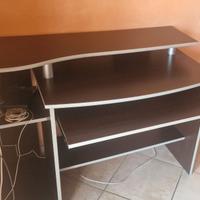 Scrivania Wengé con porta computer