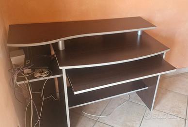 Scrivania Wengé con porta computer