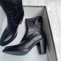 Stivaletti neri n. 37 e mezzo