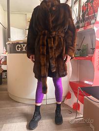 Pelliccia nuova di Visone