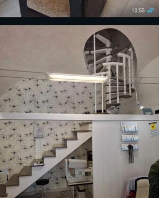 arredamento per negozio di ottica piu strumenti