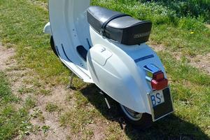 Vespa Primavera 125 dal 1976 da vendere da privato