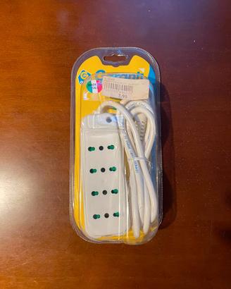 Multipresa elettrica 4 posti con cavo – nuova