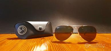Occhiali da sole Ray-Ban Modello 3025
