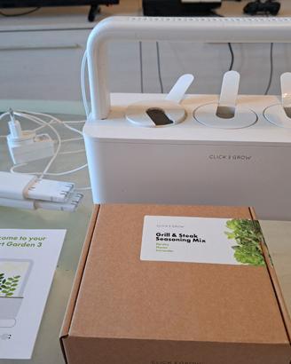 Click and grow impianto idroponico + 3 capsule