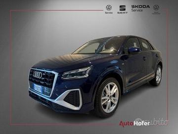 AUDI Q2 35 TFSI S tronic S-Line Matrix Navi Park A