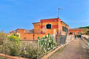 2 LOCALI A DIANO CASTELLO