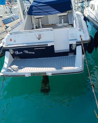 Barca cabinato con posto barca