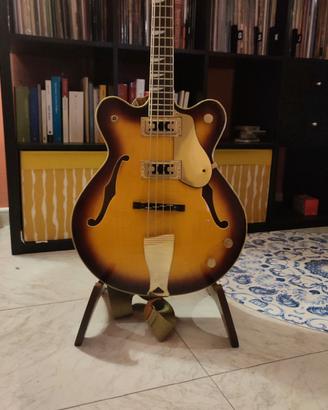 Eastwood Basso Semiacustico Classic 4
