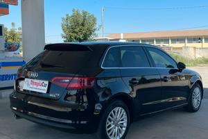 AUDI A3 1.6 TDI 110cv! SPB S-Tronic!