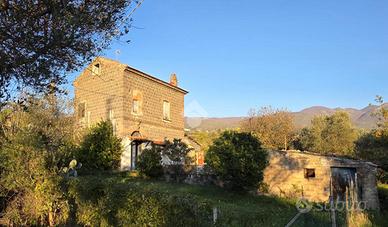 CASA INDIPENDENTE A SANT'AGATA DE' GOTI