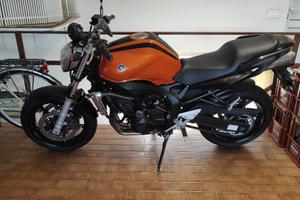 Yamaha fz6, 600 cc, 19000km