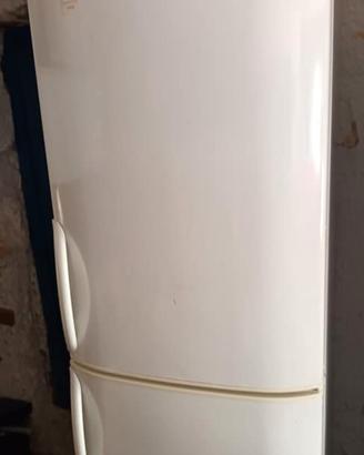 FRIGORIFERO GRANDE ELECTROLUX 