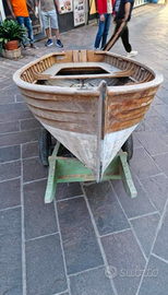 Lancia di legno da risistemare