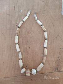 Collana simil avorio