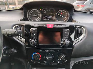 Lancia Ypsilon ecochic