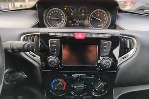 Lancia Ypsilon ecochic