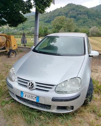 Golf 5 2.0 TDI 140 CV