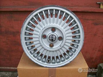 N. 1 cerchio campagnolo alfa romeo alfetta 5,5x14