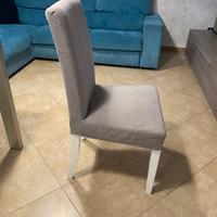 Tavolo allungabile con sedie