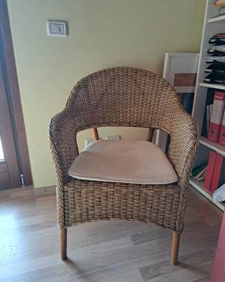 poltroncina in rattan