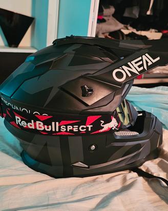 casco oneal × maschera red bull spect