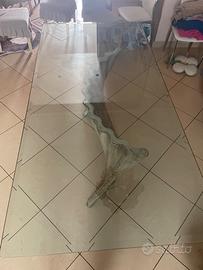 tavolo in vetro con base in marmo