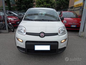 Fiat Panda 1.0 GSE S&S Hybrid Street Van 4 posti