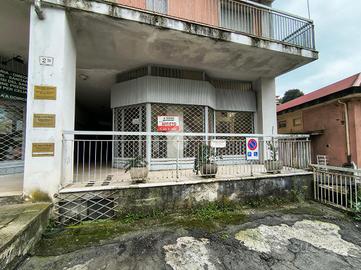 NEGOZIO A FORNO CANAVESE