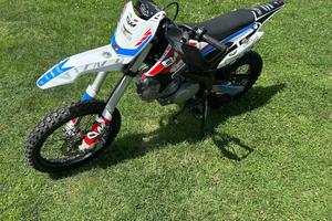 MOTO CROSS