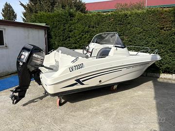 AM marine 500 WA  + Motorizzata Mercury 40 CV