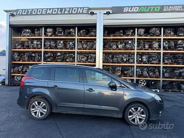 RICAMBI USATI AUTO PEUGEOT 5008 2010 SIGLA 9HZ