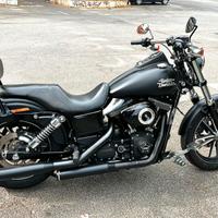Harley-Davidson Street Bob Special (2016) – Dyna