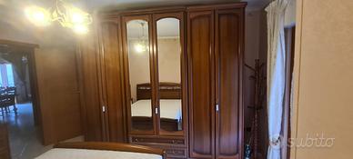 Camera da letto in legno