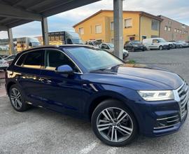 Audi Q5 2.0 TDI quattro Sline Virtual cockpit perm