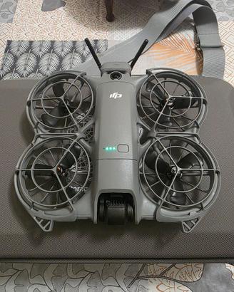 DJI Neo 2 drone 4K leggero con fotocamera 