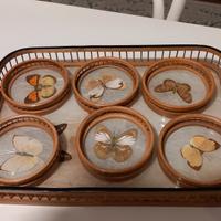 vassoio e sottobicchieri vintage con farfalle 