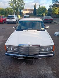 Mercedes w123 240d epoca