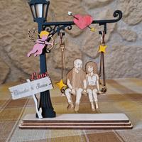 Altalena con vostre immagini per anniversario