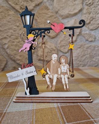 Altalena con vostre immagini per anniversario