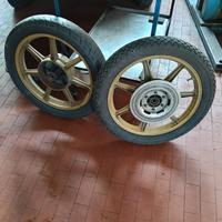 gomme con cerchi per moto Morini 350 sport