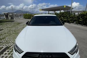 Audi A3 2.0 S line Tdi automatico